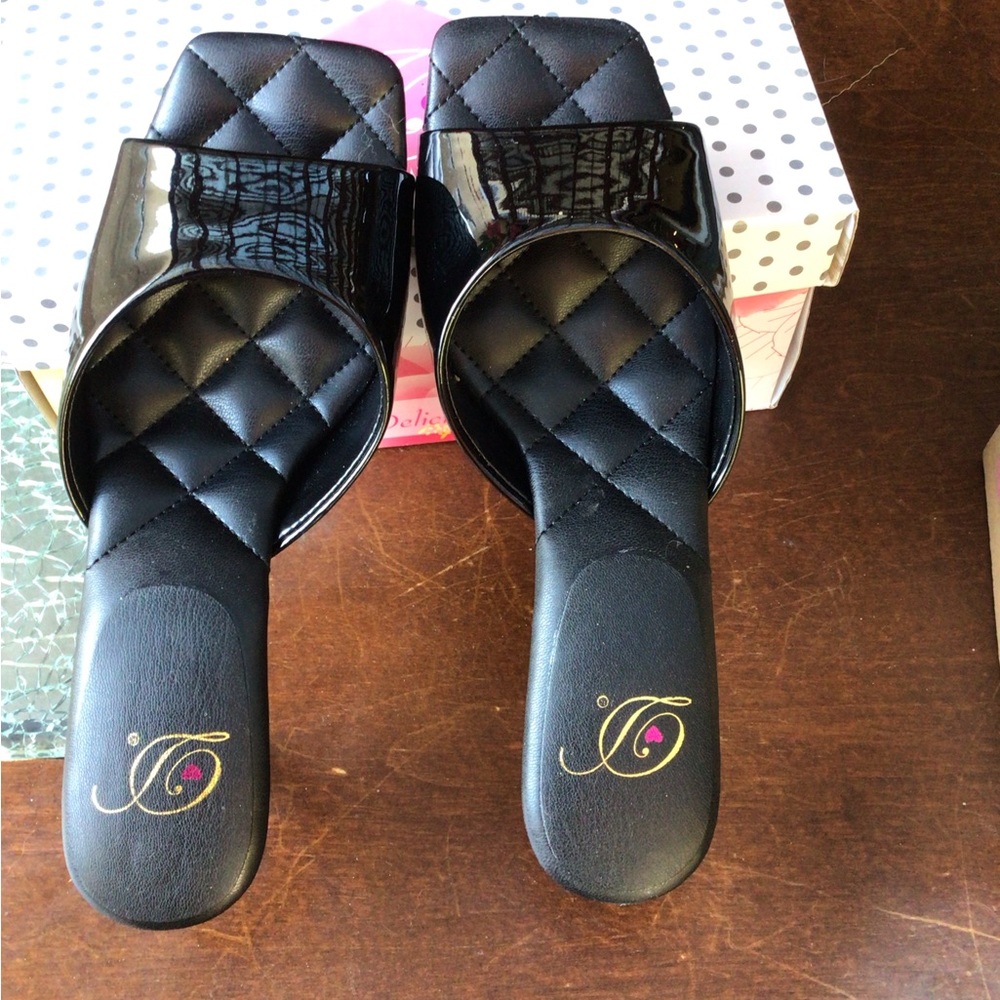 Sexy black sandals